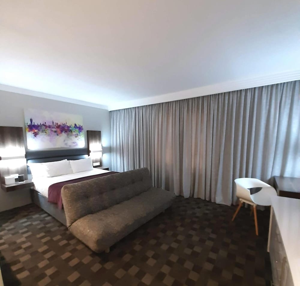 Фото Palm Swift Luxury Accommodation