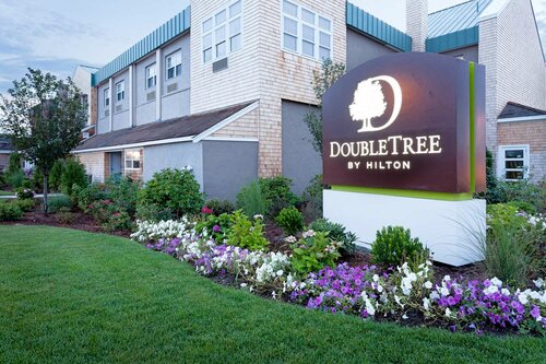 Внешний вид отеля Doubletree by Hilton Cape Cod - Hyannis в Барнстейбле, фото 5