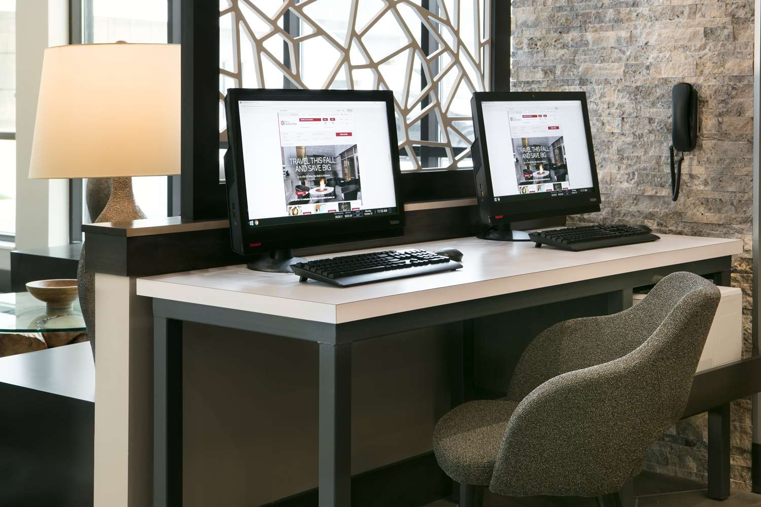 Фото Hilton Garden Inn Iowa City Downtown University