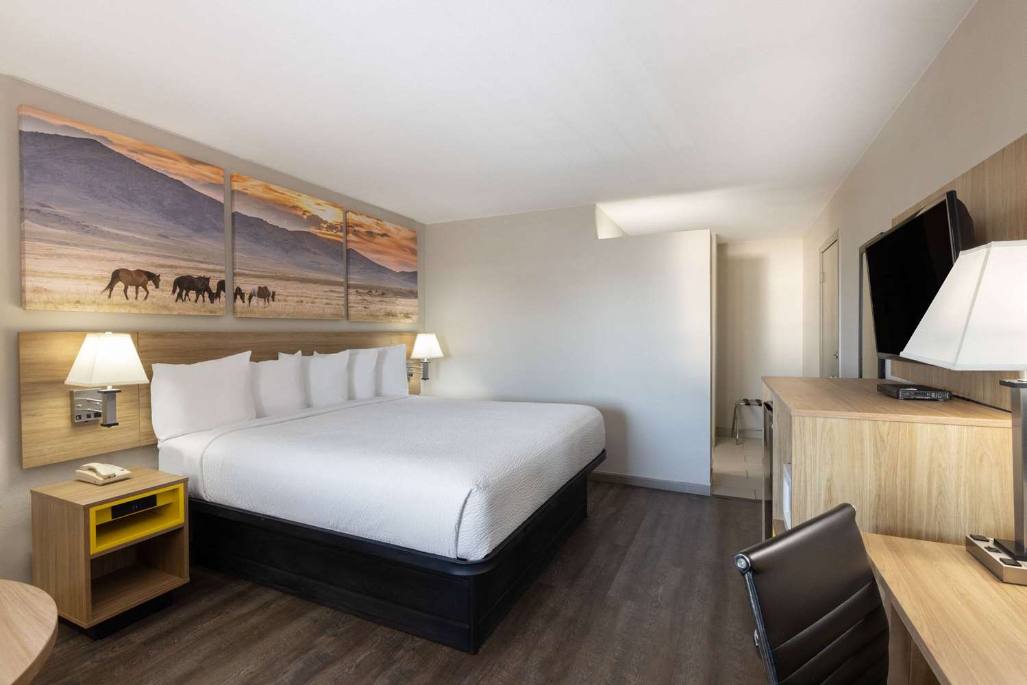 Фото Days Inn by Wyndham Roswell