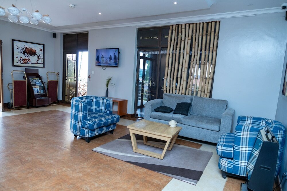 Фото The Country Inn Hotel