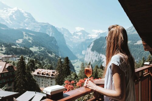 Внешний вид отеля Hotel Alpenruhe - Vintage Design Hotel в Лаутербруннене, фото 4