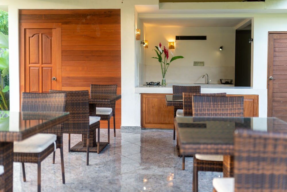 Фото Villa Waturenggong Ubud