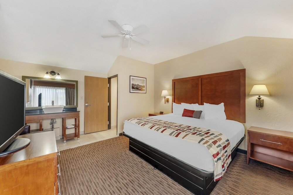 Фото Best Western Alamo Suites