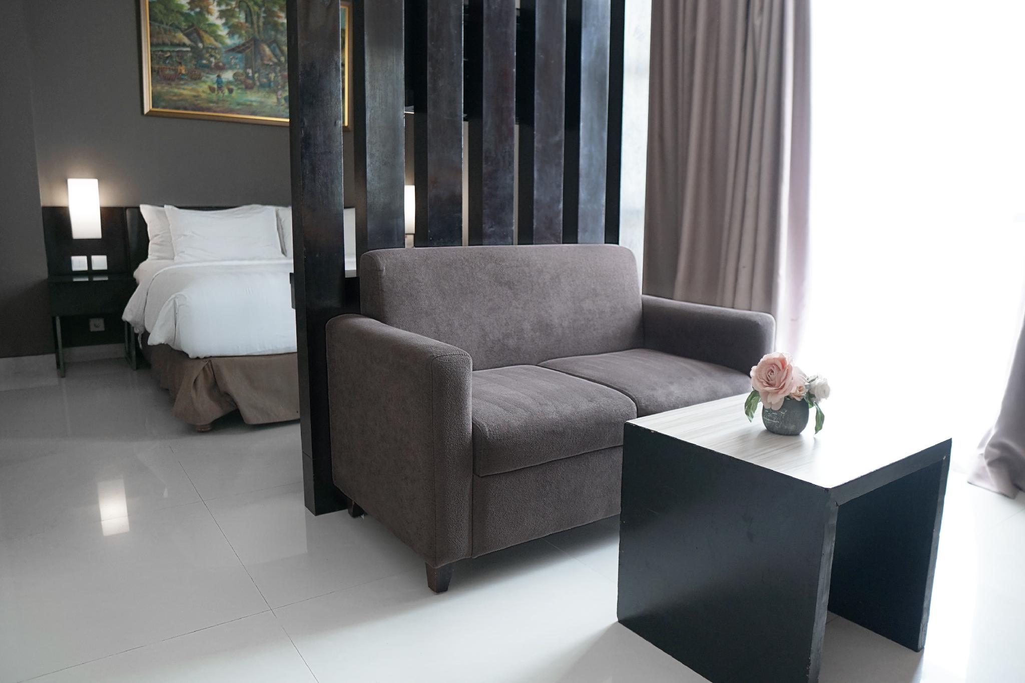 Фото Maestro Hotel Kota Baru