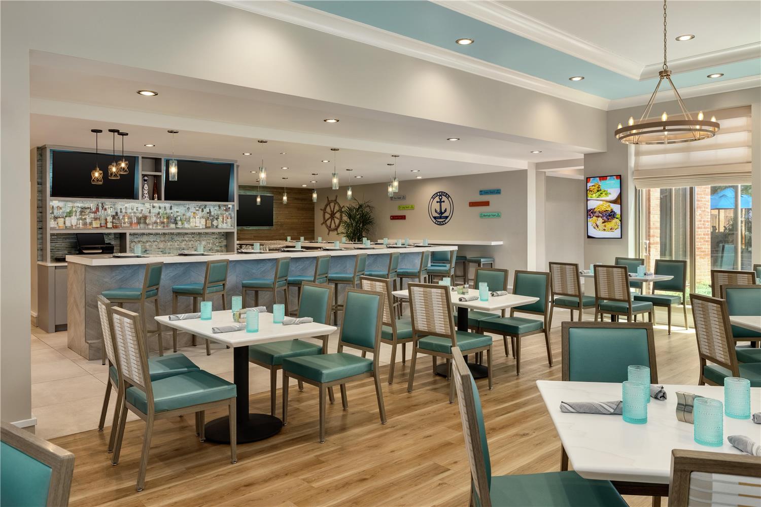 Фото Hilton Garden Inn Stony Brook