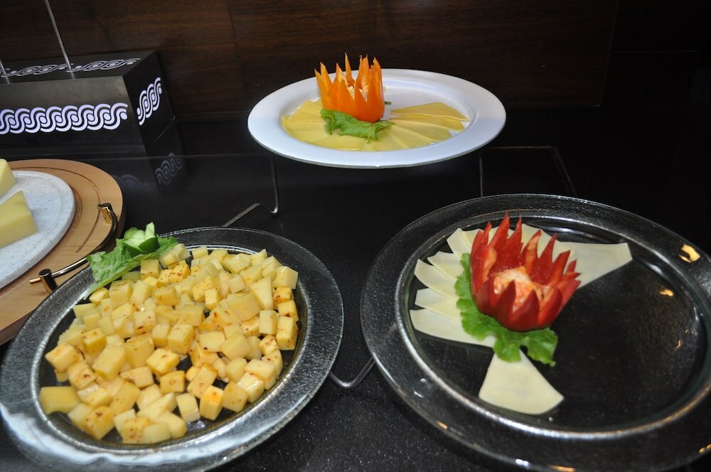 Фото Qafqaz Baku City Hotel & Residences