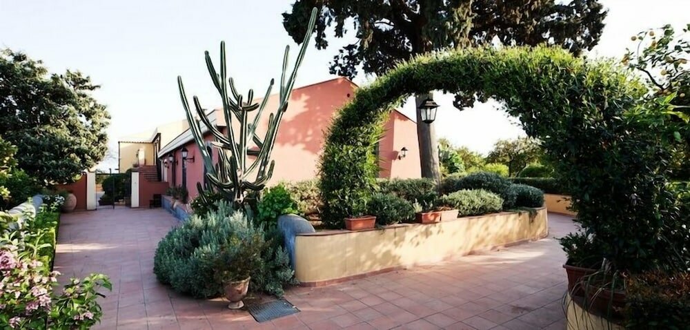 Фото La Terra del Mezzo