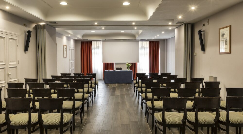 Фото Sina Maria Luigia