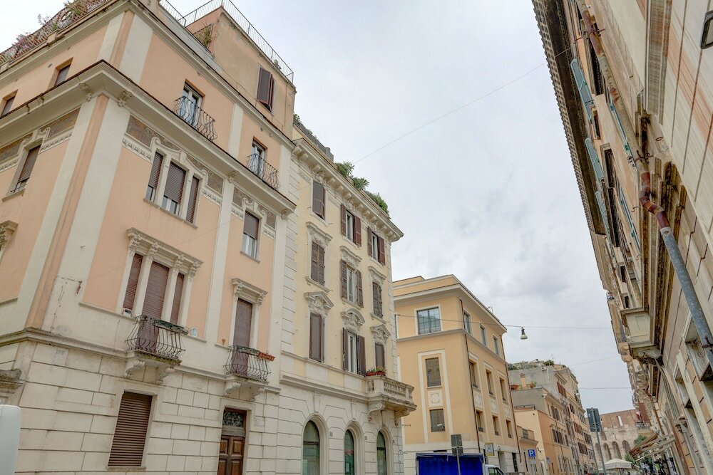 Фото Charming Colosseum