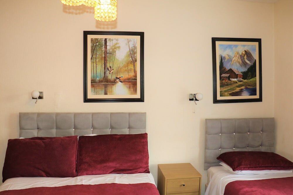 Фото Barry House