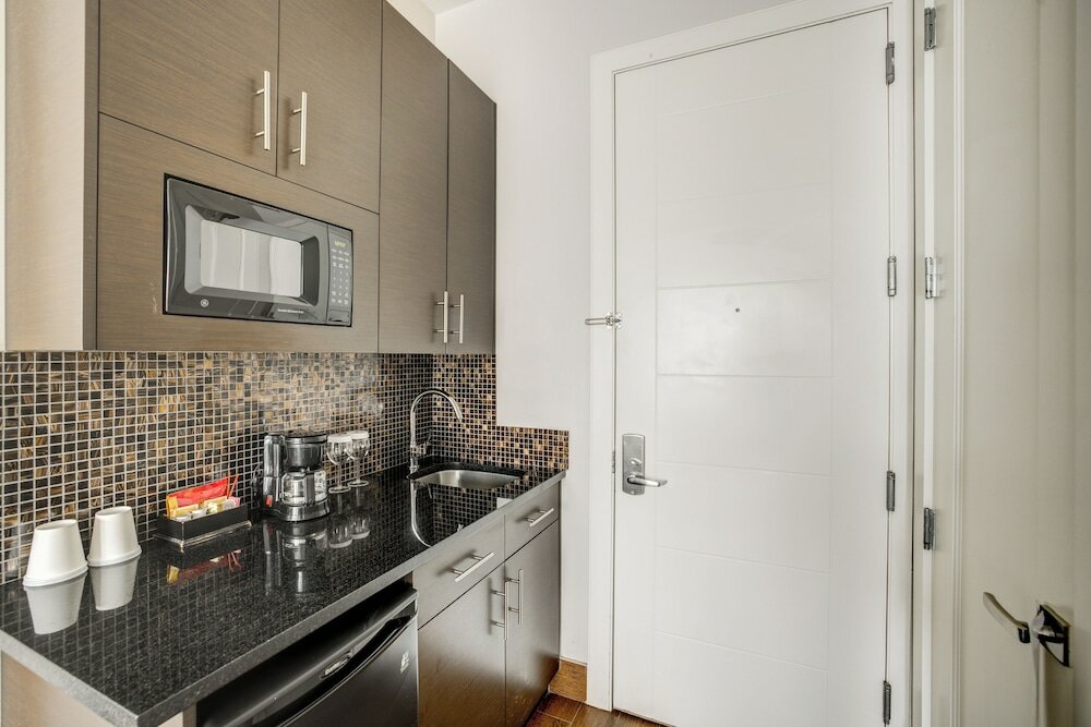 Фото Condor Hotel