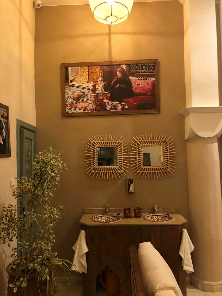 Фото Bed Square - Hostel