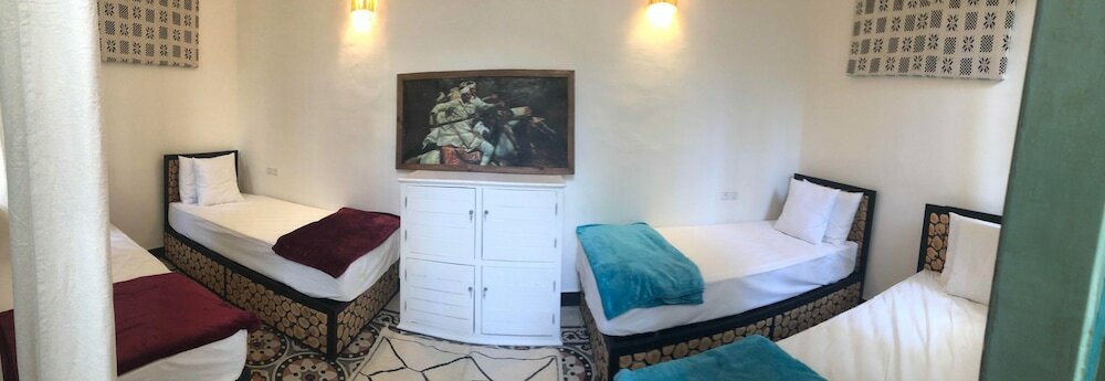 Фото Bed Square - Hostel