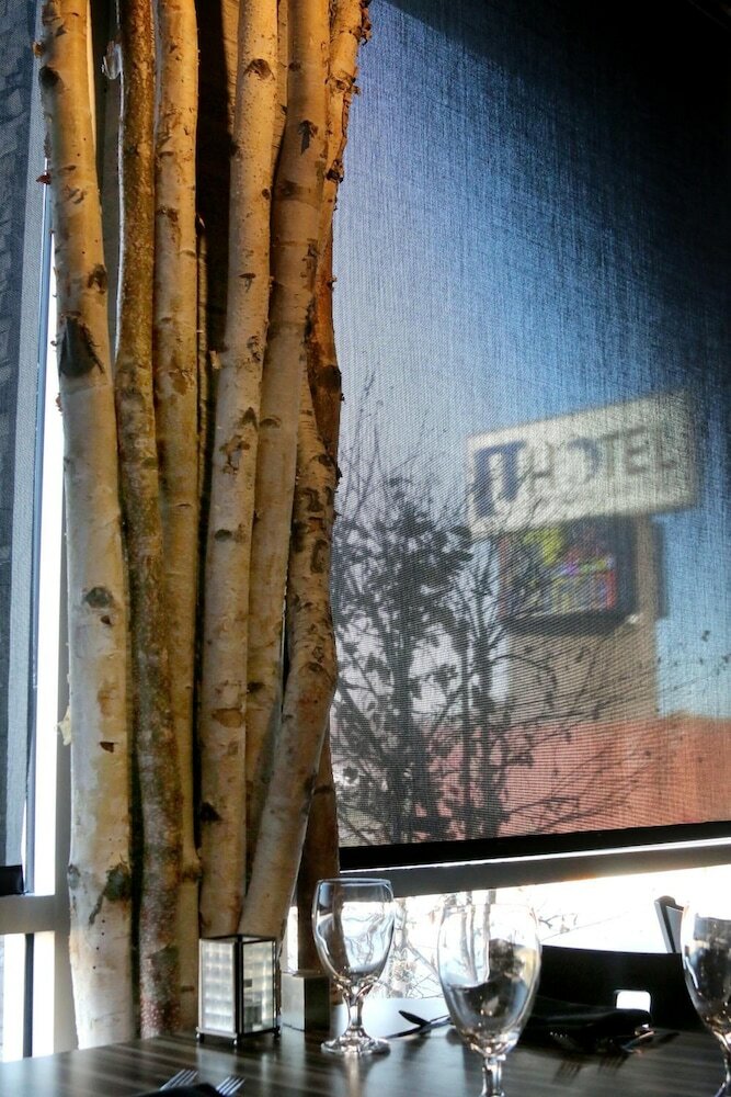 Фото Unique Suites Hotel