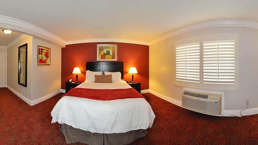 Фото Best Western Burbank Airport Inn