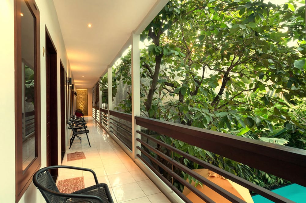 Фото The Pavilion Kuta