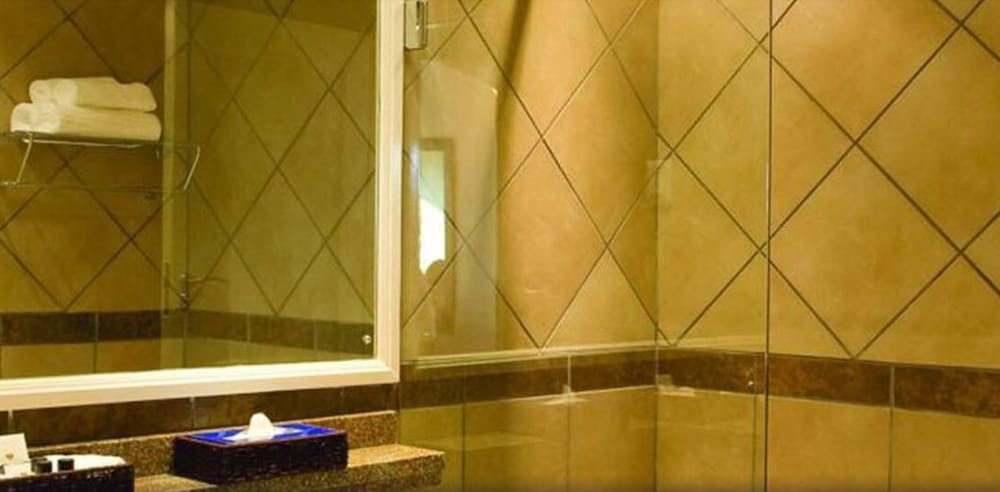 Фото Happy Valley Hotel Ezulwini