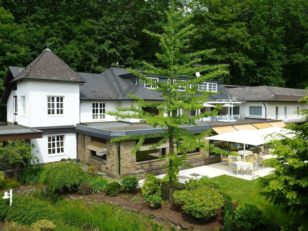 Фото Romantik Waldhotel Mangold