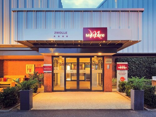 Внешний вид отеля Mercure Hotel Zwolle в Зволле, фото 1