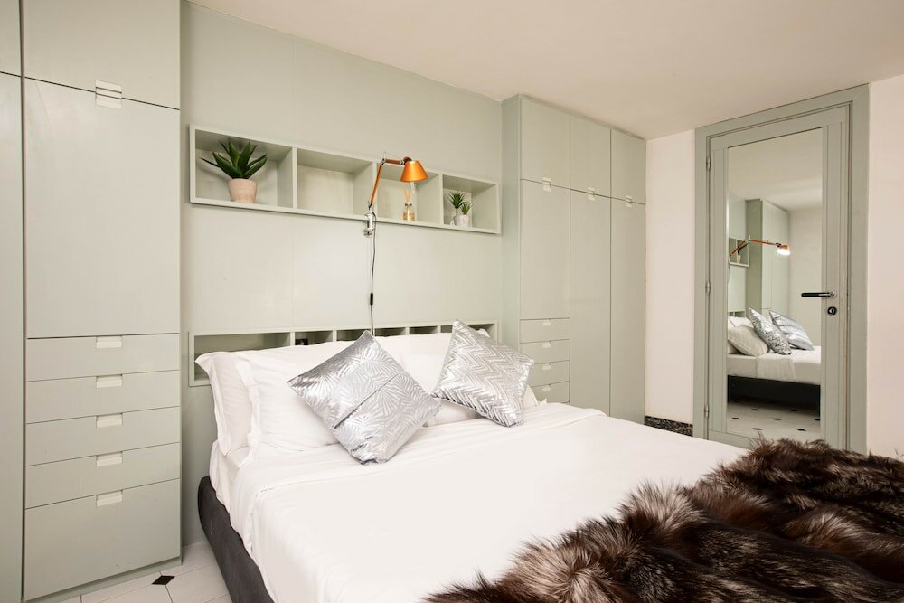 Фото My Piazza Navona Dream Split Level Apartment - Top Collection