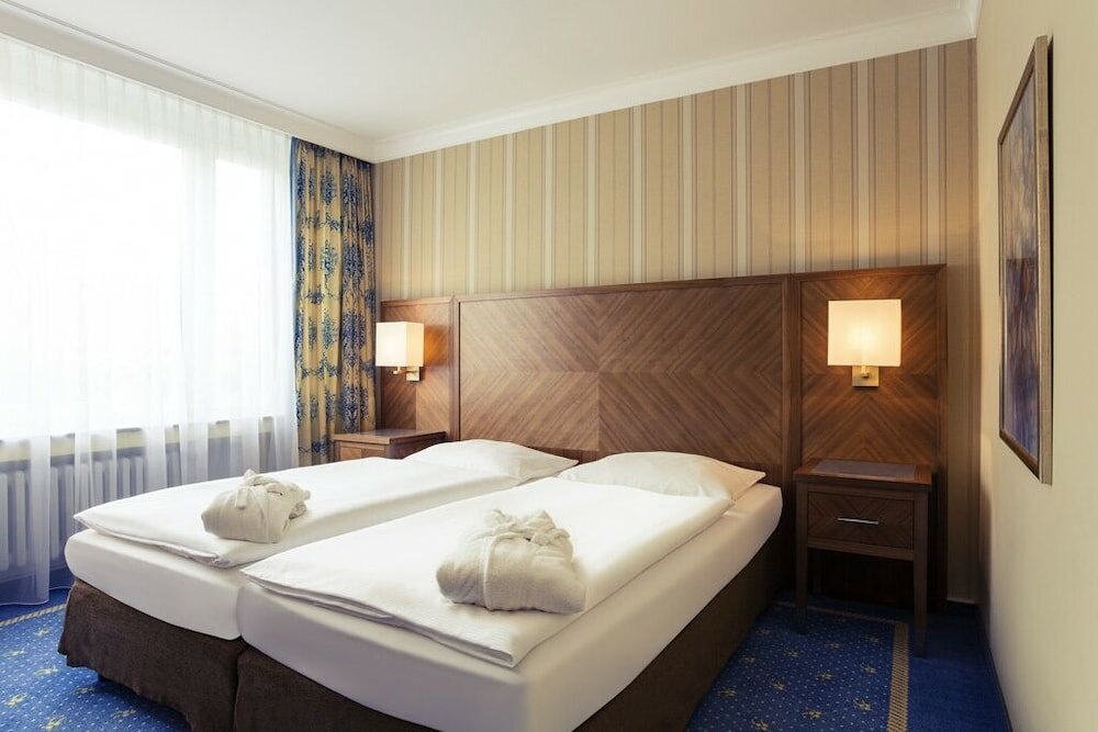 Фото Mercure Parkhotel Krefelder Hof