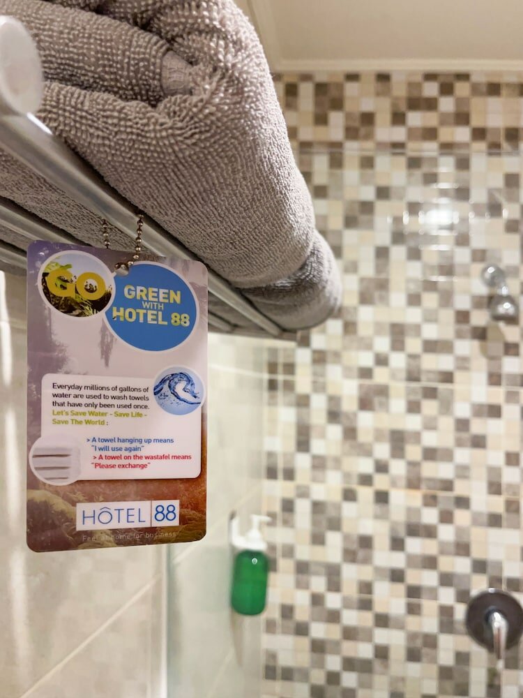 Фото Hotel 88 Embong Kenongo