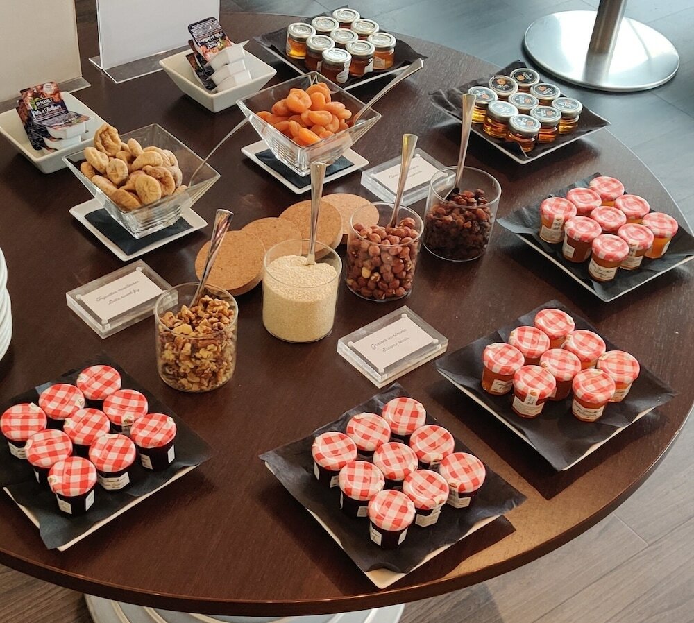 Фото Hotel Le Canberra