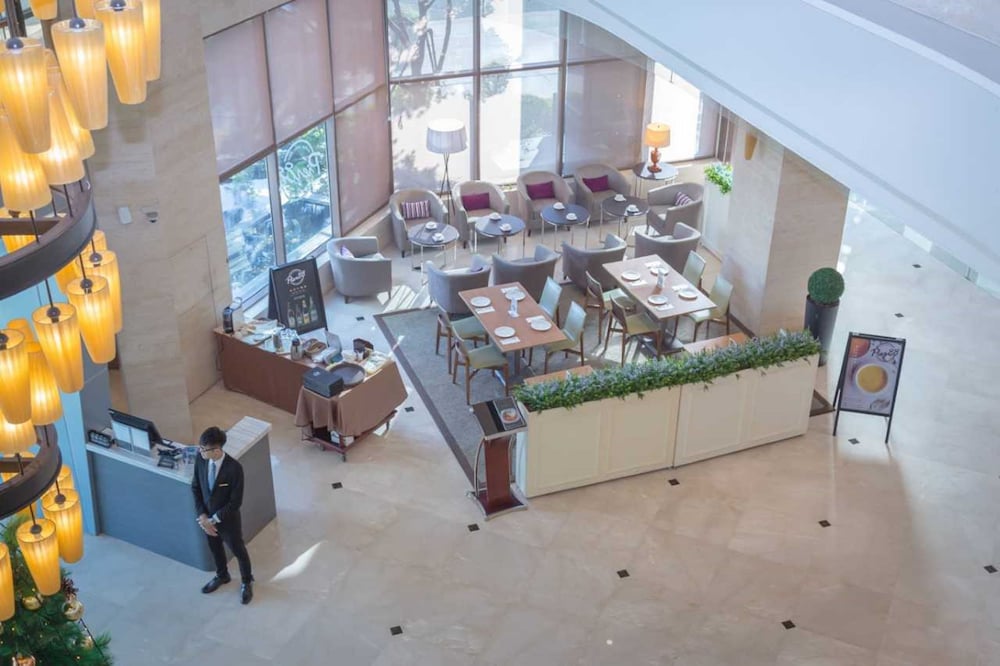 Фото Taichung Harbor Hotel