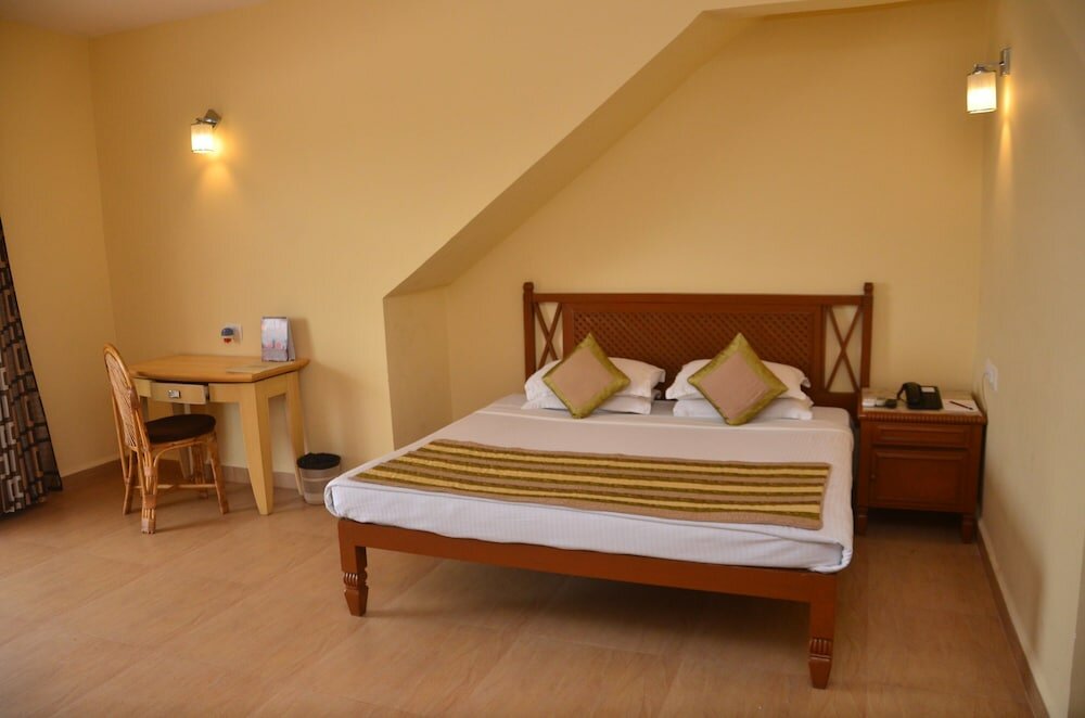 Фото Indismart Woodbourne Resort