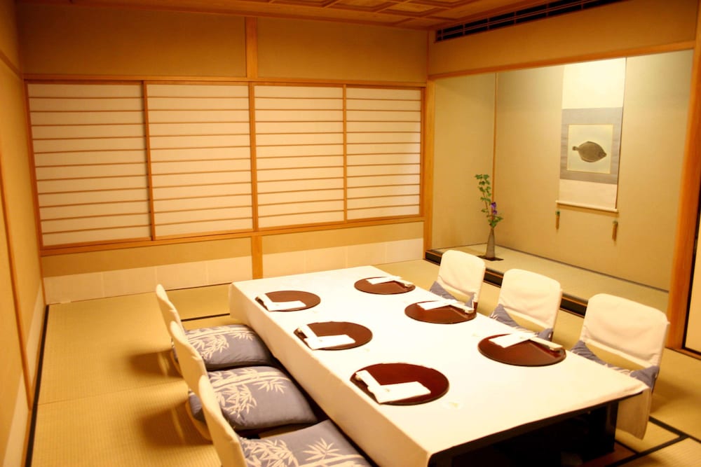 Фото Kanazawa Tokyu Hotel