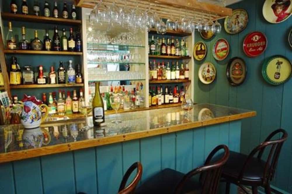 Фото Deerhill Inn