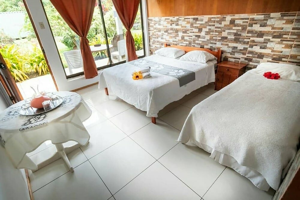 Фото Chez Maria Goretti Hotel