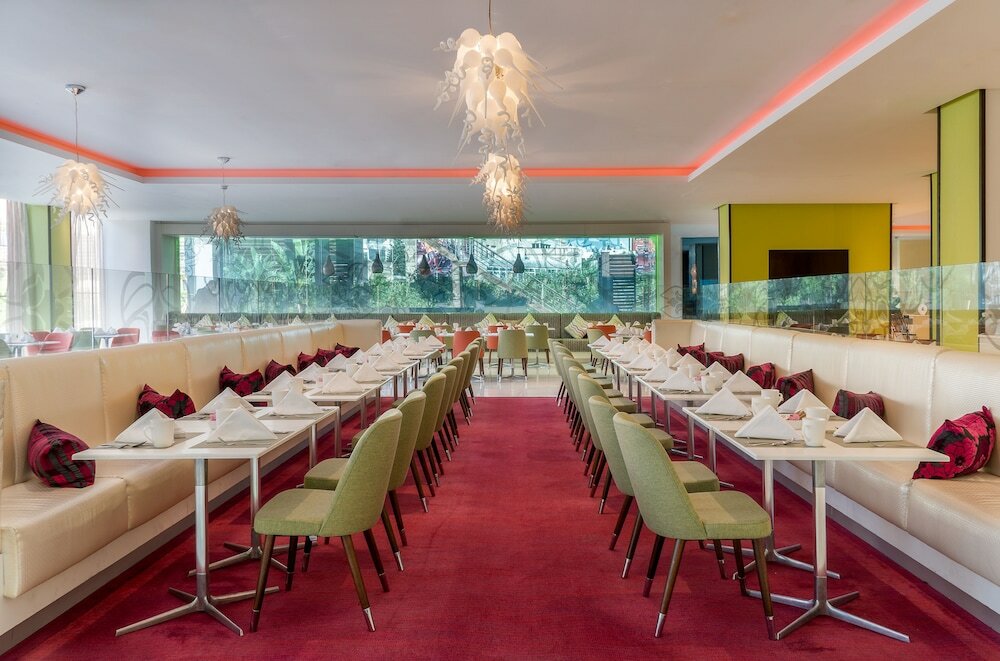 Фото Landmark Amman Hotel & Conference Center