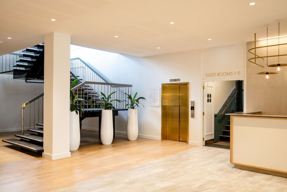 Фото Hotel Alba Adelaide