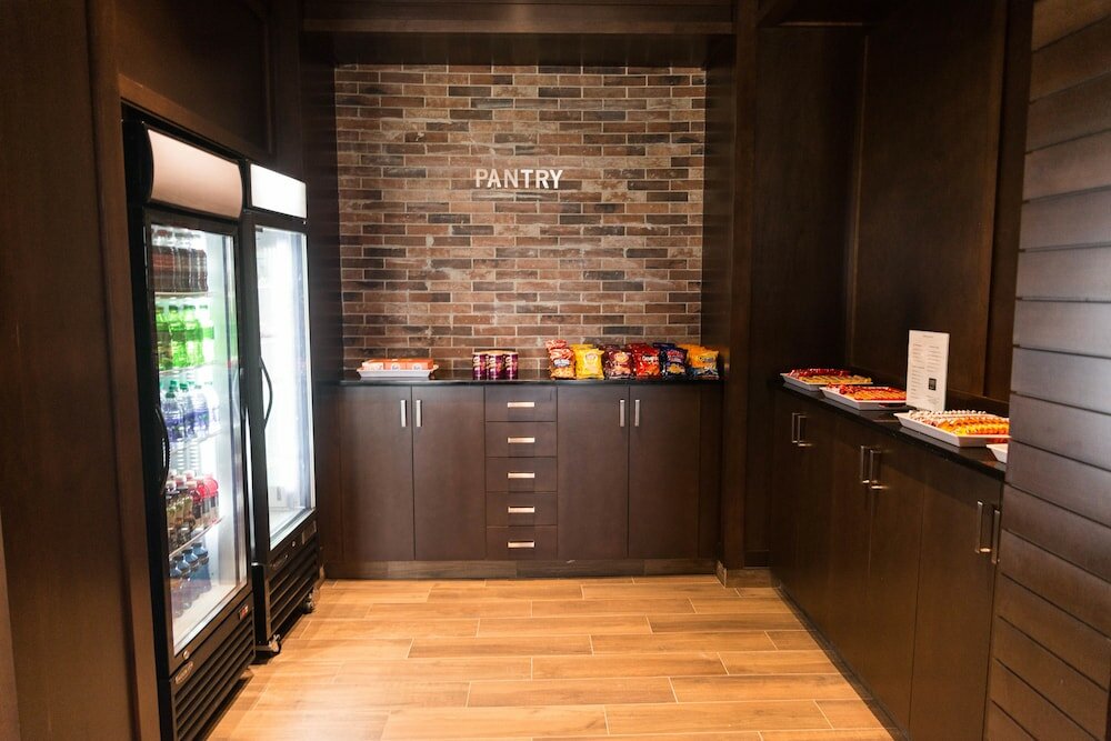 Фото Four Points by Sheraton Sherwood Park