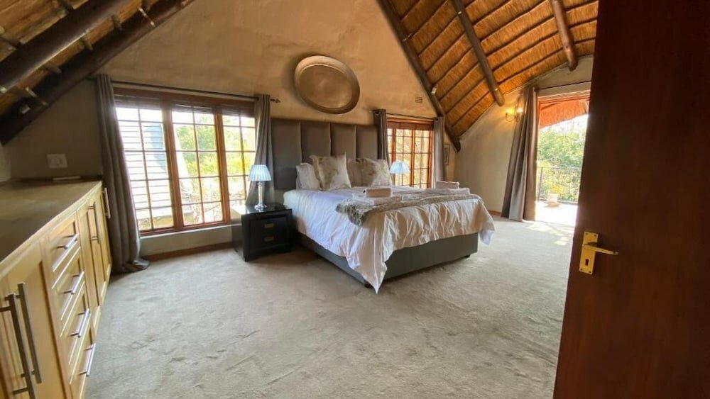 Фото Tuscan Rose