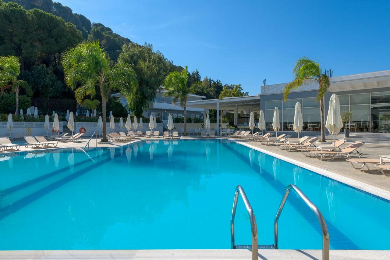 Фото Oceanis Park Hotel