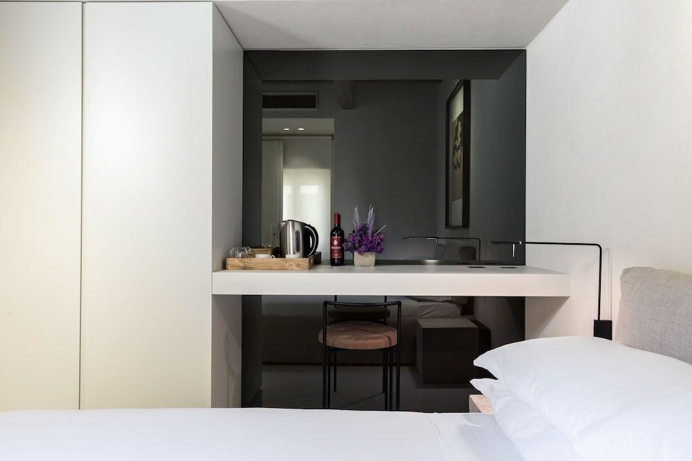 Фото Hotel Scenario