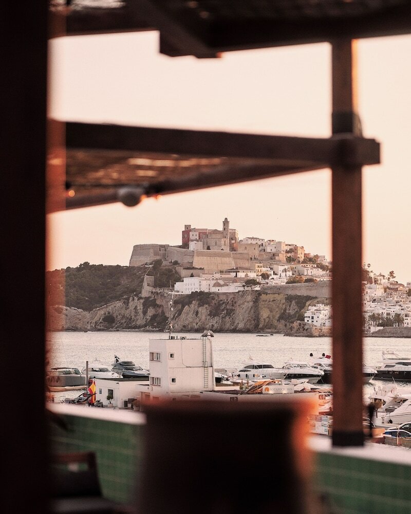 Фото Mikasa Ibiza Boutique Hotel