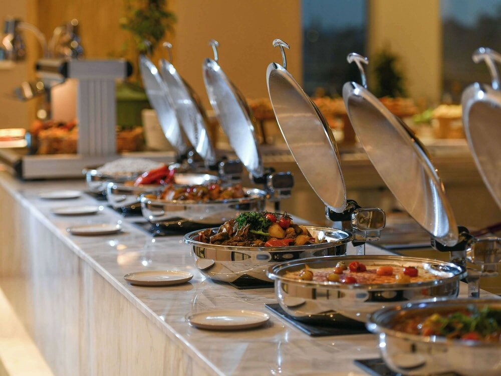 Фото Novotel Riyadh Sahafa