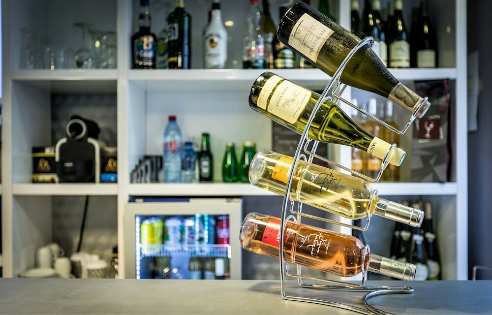 Фото Hôtel Du Maine