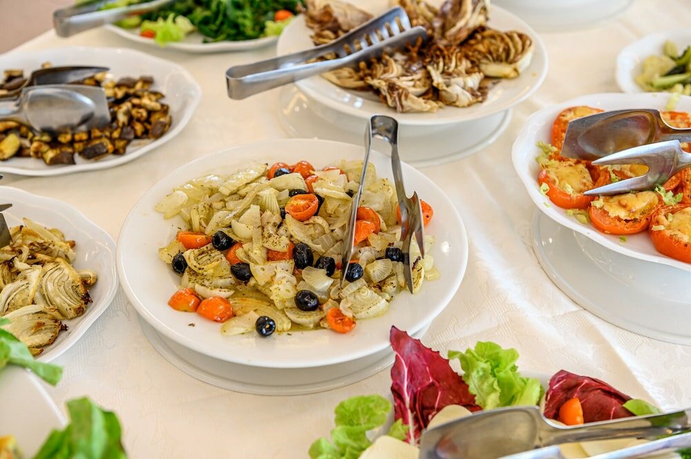 Фото Hotel St. Gregory Park