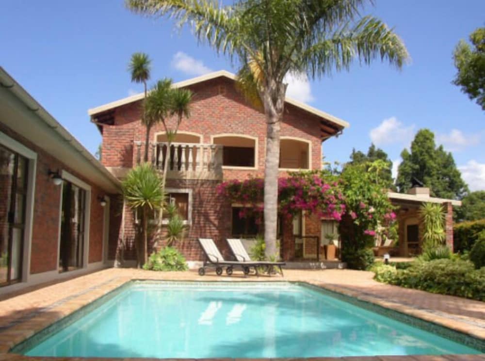 Фото Aziza Guesthouse