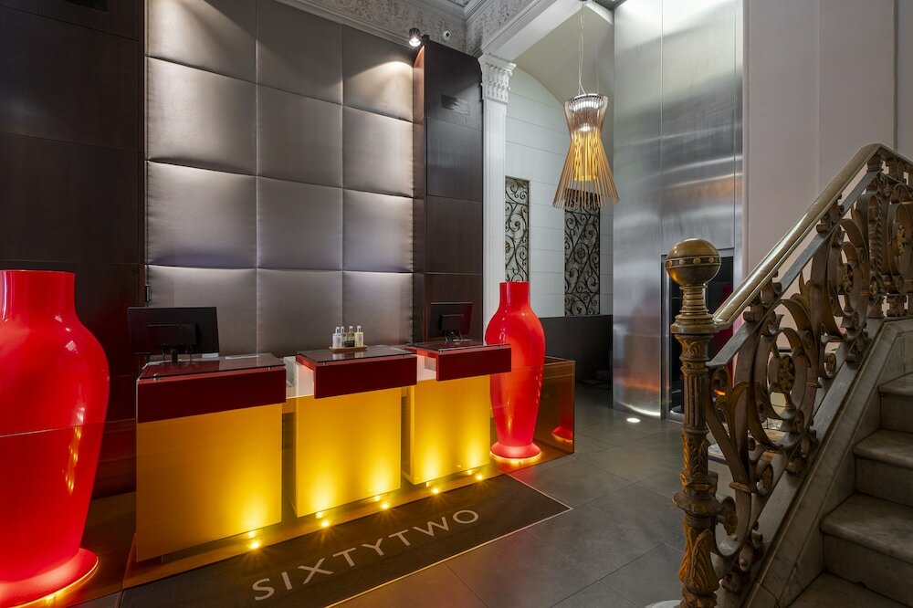 Фото Sixtytwo Hotel