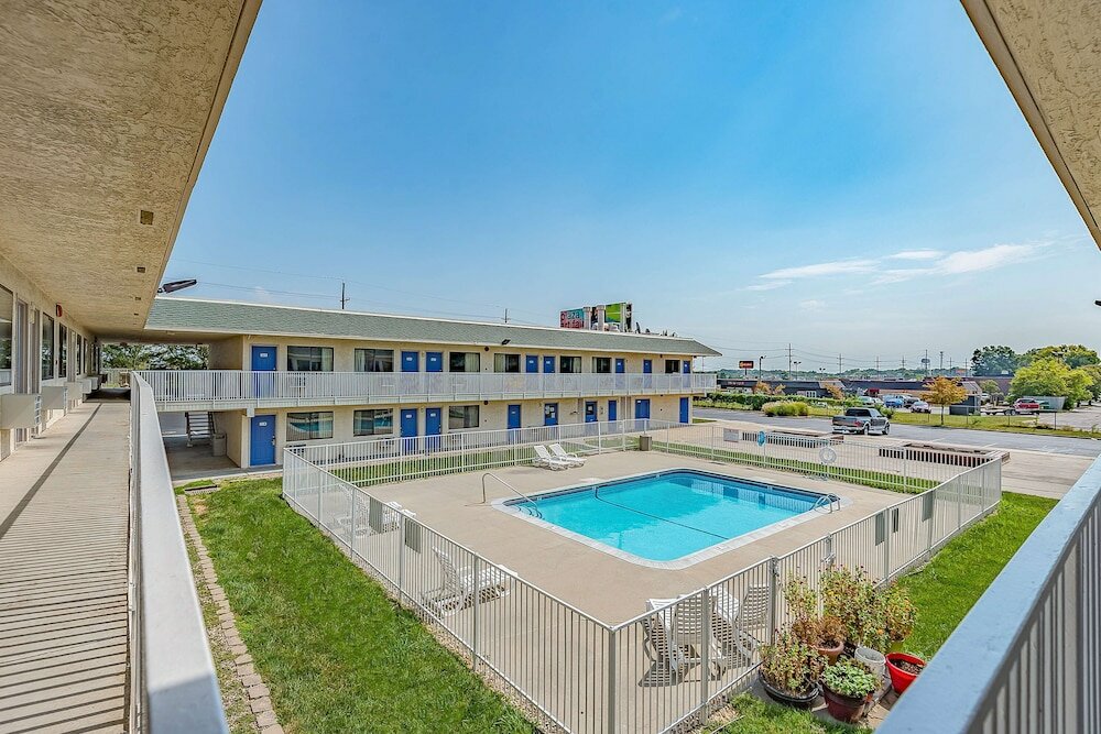 Фото Motel 6 Kansas City, Mo - Airport