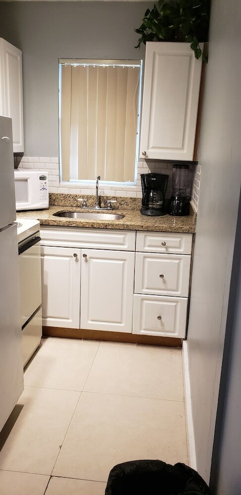 Фото Ocean Mile Hotel