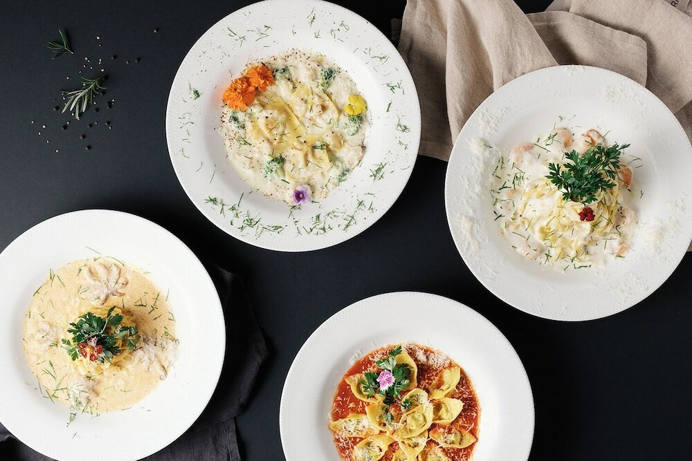 Фото Bloom Hotel