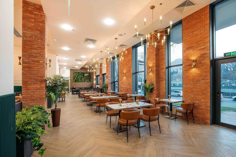 Фото Monday by Dnt Group