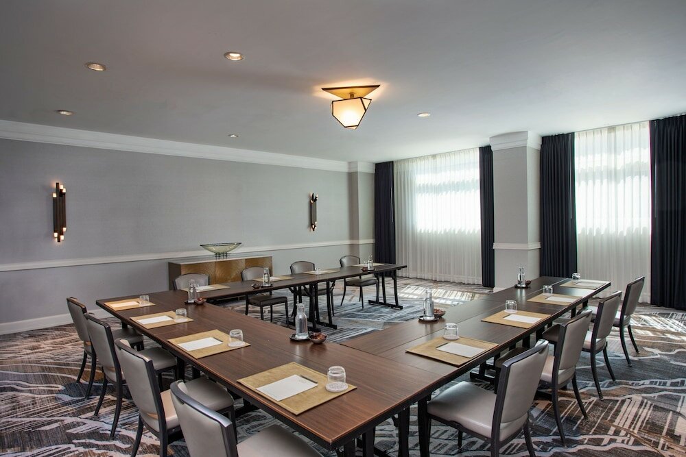 Фото Hotel Clio, a Luxury Collection Hotel, Denver Cherry Creek